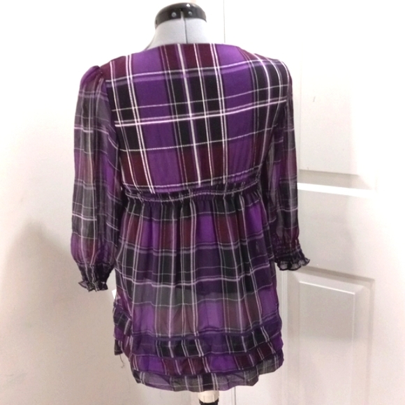 eci NY Plum Rosette Plaid Top Size 4 - Picture 4 of 7